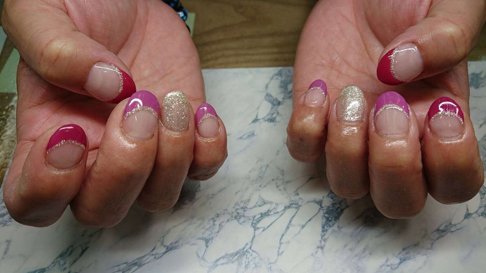 フレンチネイル